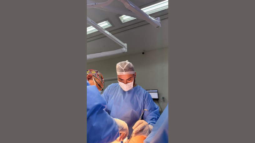Dr. Gilberson Wanderley Silva explica como a análise facial e corporal tem revolucionado a cirurgia plástica, garantindo resultados mais naturais.