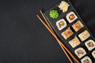 Alberto Toshio Murakami explora os pratos da culinária japonesa, revelando sabores autênticos, história milenar e tradições que atravessam gerações.