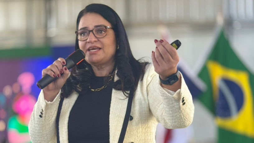 A Sigma Educação e Tecnologia Ltda explica como a inteligência emocional contribui para o desempenho acadêmico e o sucesso profissional.